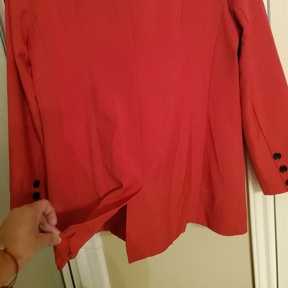 New - Picture 3 of 3